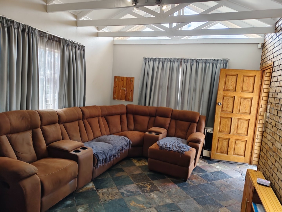 2 Bedroom Property for Sale in Pentagon Park Free State